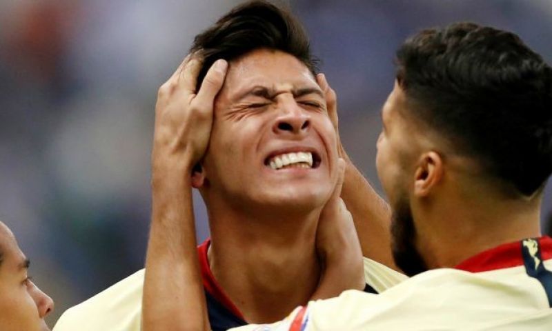 'Wolverhampton hoopt miljoenenslag te slaan: Ajax en PSV lijken mis te grijpen' Afbeelding: 'Wolverhampton hoopt miljoenenslag te slaan: Ajax en PSV lijken mis te grijpen'