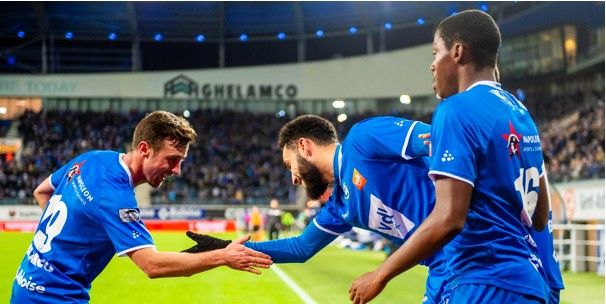 Anderlecht en Standard kloppen aan bij KAA Gent: Ik heb bewezen wat ik kon