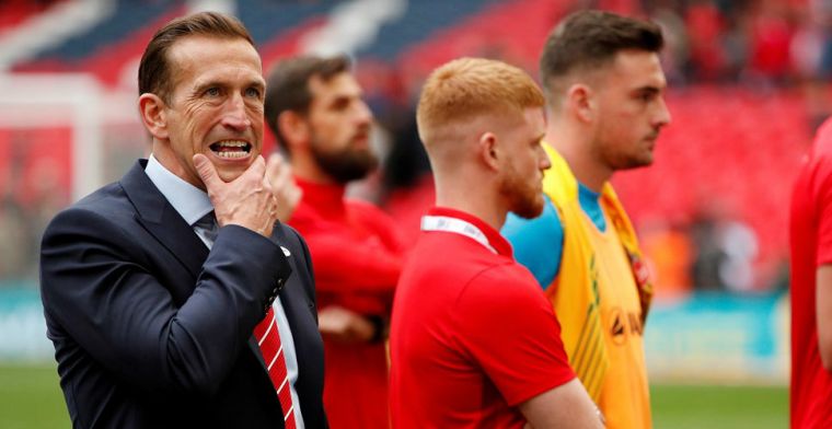 Engels voetbal in rouw: succestrainer Leyton Orient overleden na hartstilstand
