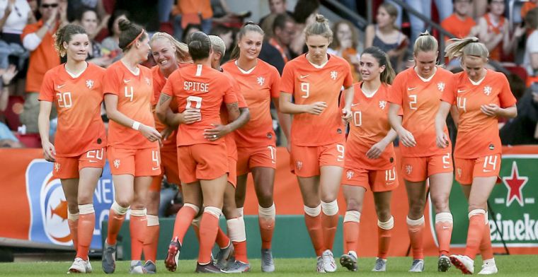 'Van Es herstelt op tijd, Leeuwinnen kunnen met sterkste opstelling spelen'