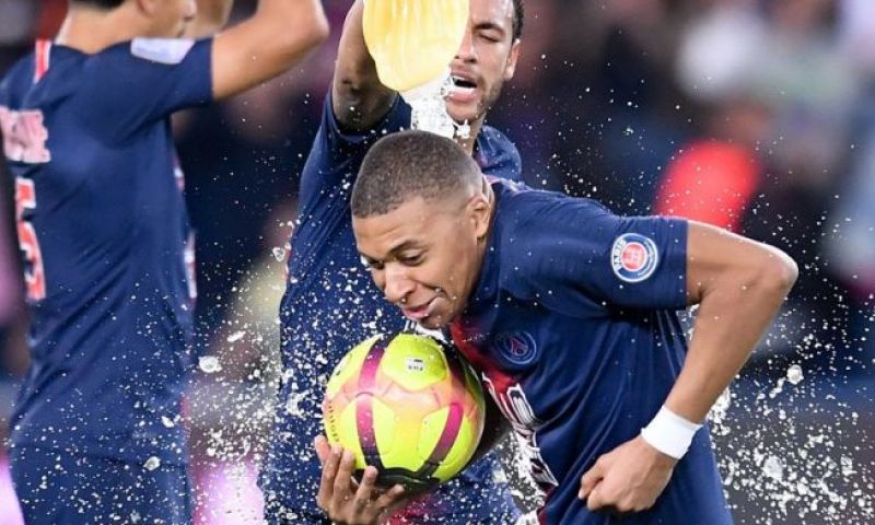 PSG-eigenaar spreekt dreigende taal: 'Tolereer geen sterrengedrag meer' Afbeelding: PSG-eigenaar spreekt dreigende taal: 'Tolereer geen sterrengedrag meer'