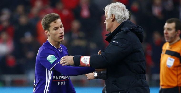 Verschaeren spiegelt zich aan Dennis Praet: We lijken wat op elkaar