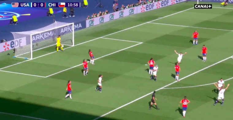 GOAL: Carli Lloyd breekt record met knap openingsdoelpunt tegen Chili