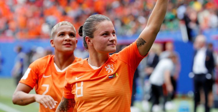 Kritiek op Oranjevrouwen: Heel eerlijk, ik heb er een beetje schijt aan