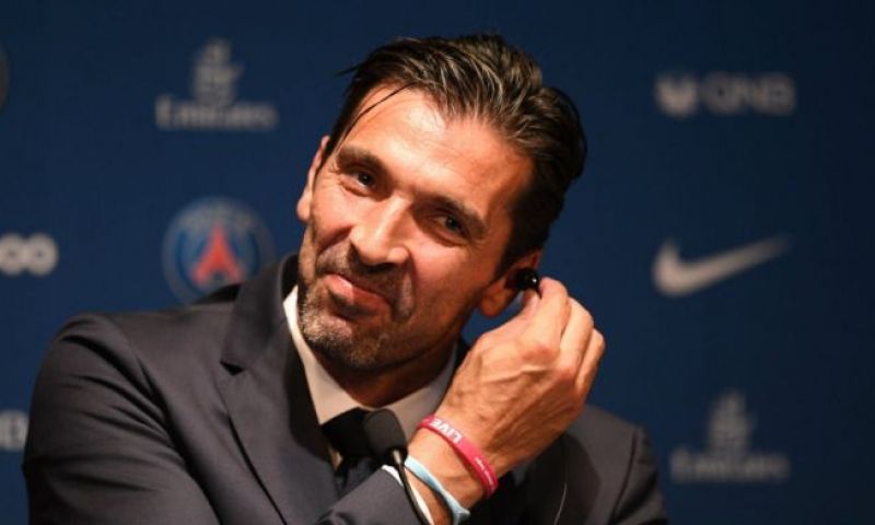 'PSG haalt eerste zomerversterking op in Londen; goalie overgenomen van Chelsea' Afbeelding: 'PSG haalt eerste zomerversterking op in Londen; goalie overgenomen van Chelsea'