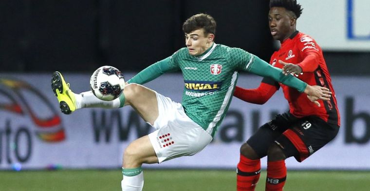 Gerucht uit Engeland: PSV en Ajax onder de indruk van Iers talent (21)