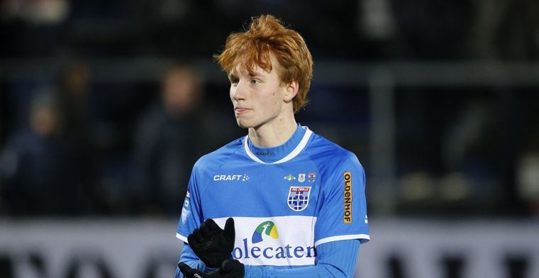 'Zoveelste tegenvaller dreigt voor PSV: Van den Berg op weg naar Liverpool'