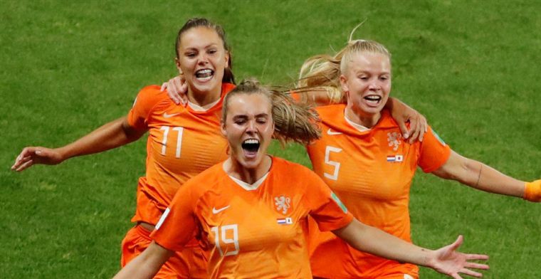 Martens hinkt na vieren winnende goal: 'Iemand stapte op mijn voet'
