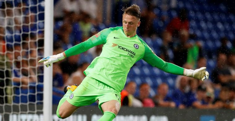 Paris Sant-Germain doet zaken met Chelsea en neemt Poolse doelman over