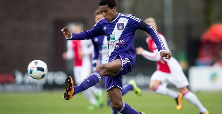 'RKC bespreekt tijdelijke overgang van talentvolle verdediger (20) met Anderlecht'