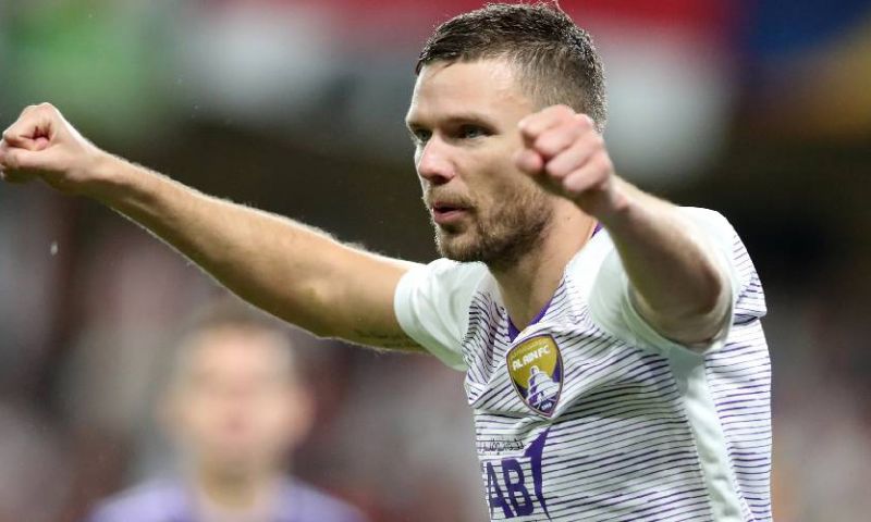 OFFICIEEL: Berg (32) gaat voetballen in Rusland Afbeelding: OFFICIEEL: Berg (32) gaat voetballen in Rusland
