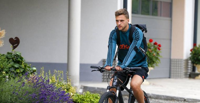 Telegraaf: Veltman wil vertrekken, Premier League-interesse in Ajacied