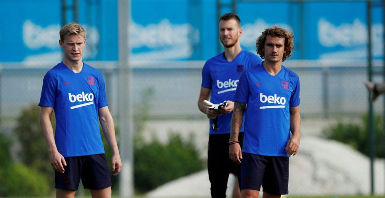 De Jong maakt grote indruk op eerste trainingen: 'Kan niemand in team aan tippen'