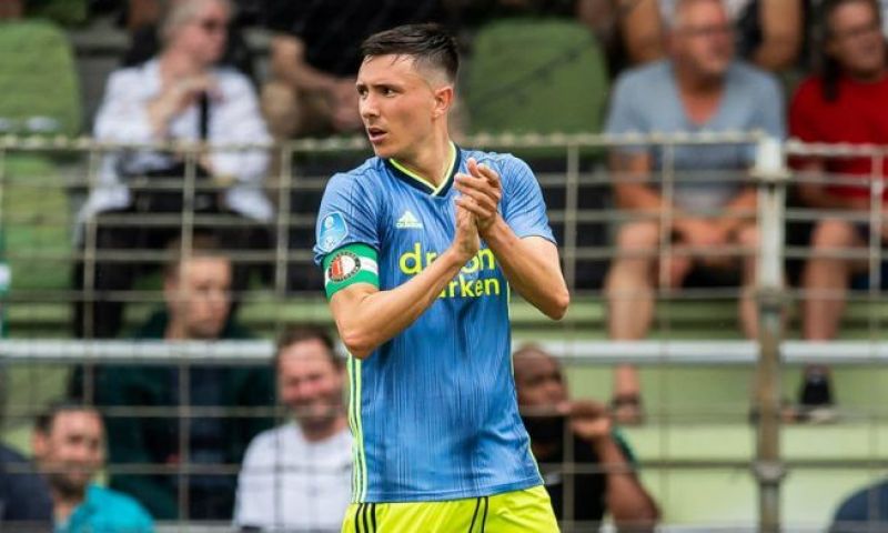 'PSV brengt transferspel op gang: Feyenoord mogelijk overstag door knie Jörgensen' Afbeelding: 'PSV brengt transferspel op gang: Feyenoord mogelijk overstag door knie Jörgensen'