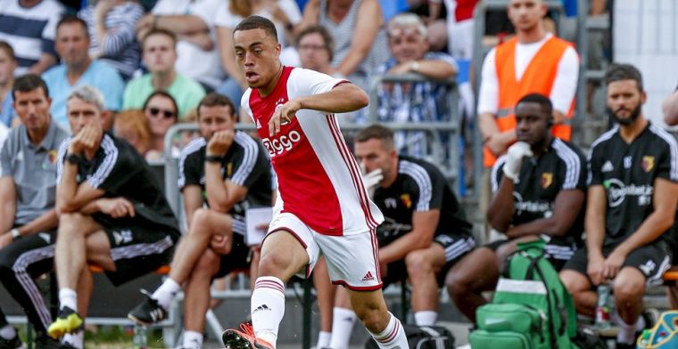 Talent maakt indruk op Ten Hag: 'Als je dit kunt tegen een Premier League-club'