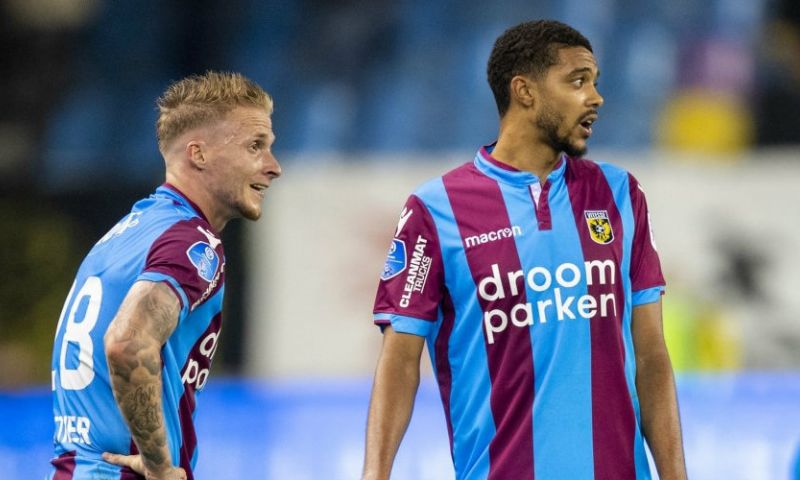 Chelsea laat twee voormalig Vitesse-huurlingen opnieuw op huurbasis gaan Afbeelding: Chelsea laat twee voormalig Vitesse-huurlingen opnieuw op huurbasis gaan
