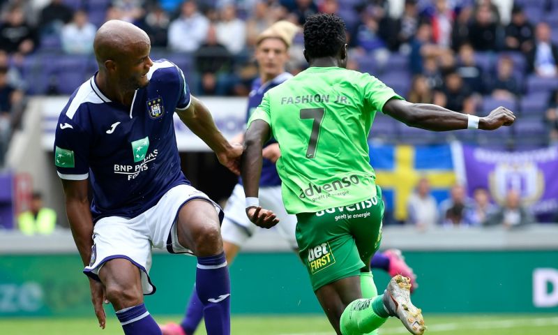 Dramatisch debuut Kompany: thuisnederlaag voor Anderlecht en scorende Vlap Afbeelding: Dramatisch debuut Kompany: thuisnederlaag voor Anderlecht en scorende Vlap