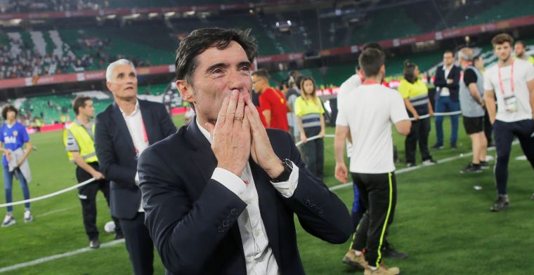 'Grote onrust bij nieuwe club Cillessen: ruziënde directeur weg, trainer stapt op'