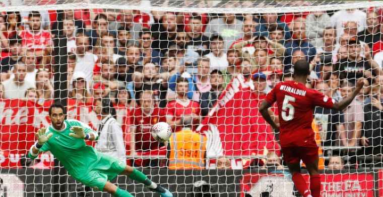 Man City verslaat Liverpool na heldenrol Walker en gemiste strafschop Wijnaldum