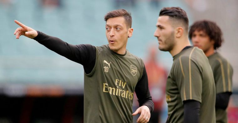 'Arrestatie voor Özils huis, vrouw van Kolasinac wil niet meer terug naar Londen'