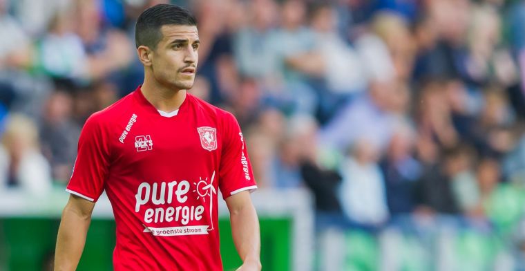 Zomeraanwinst van FC Twente raakt zwaargeblesseerd: 'Dit komt heel hard aan'