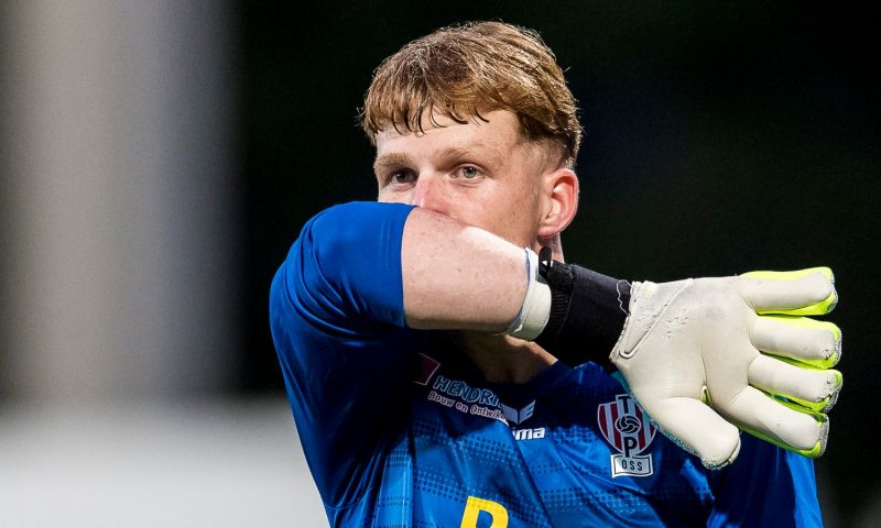 Koeman: 'Ik keek wel vreemd op toen hij zei: ik wil gaan keepen' Afbeelding: Koeman: 'Ik keek wel vreemd op toen hij zei: ik wil gaan keepen'