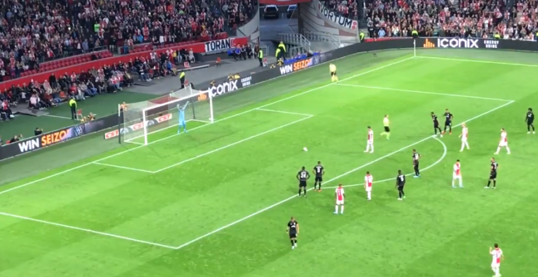 Wat een domper: Tadic laat megakans liggen en mist penalty voor Ajax