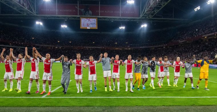 Tumult in JC Arena: Griekse journalist aangehouden op perstribune Ajax