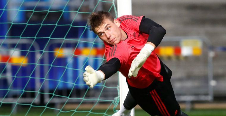 Real Madrid laat keeper weer tijdelijk gaan en schudt handen met Ronaldo Nazario
