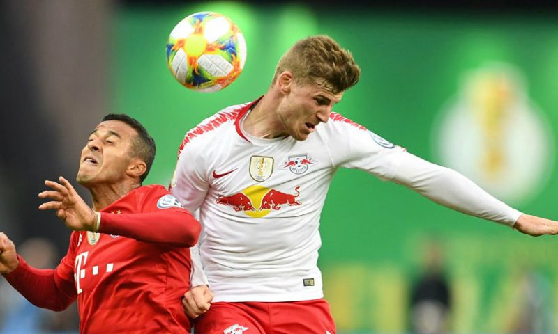 'RB Leipzig 'pokert' met Bayern, blijft bij 40 miljoen en riskeert gratis vertrek' Afbeelding: 'RB Leipzig 'pokert' met Bayern, blijft bij 40 miljoen en riskeert gratis vertrek'