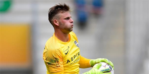 De Wolf (22) weigerde Club Brugge: Daar wilde ik mezelf tegen beschermen
