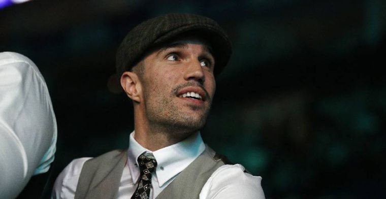 Van Persie doet boekje open over Arsenal-vertrek: 'Vergelijk het met een huwelijk'