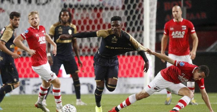 AZ recht de rug in Enschede en speelt gelijk tegen Royal Antwerp