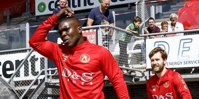 OFFICIEEL: Na Feyenoord, Everton en Real Madrid nu naar Kozakken Boys