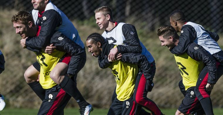 'Mij in de spits gooien of Frenkie de Jong, dat is natuurlijk wel een verschil'