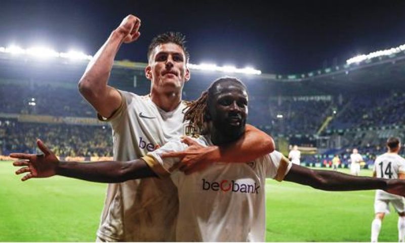 'Turkse promovendus wil deze week nog zaken doen met Racing Genk' Afbeelding: 'Turkse promovendus wil deze week nog zaken doen met Racing Genk'