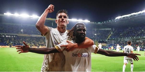 'Turkse promovendus wil deze week nog zaken doen met Racing Genk'