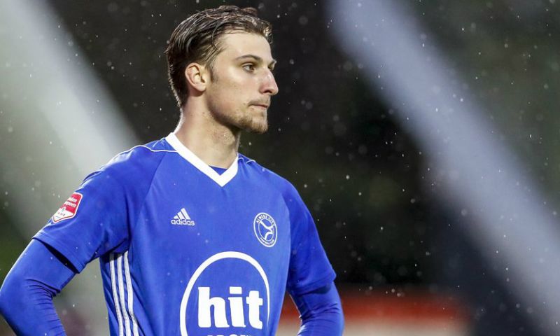 'Almere City dreigt talentvolle spits kwijt te raken: interesse vanuit buitenland' Afbeelding: 'Almere City dreigt talentvolle spits kwijt te raken: interesse vanuit buitenland'