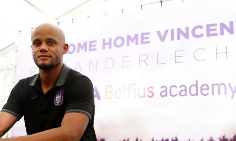 Update: 'Anderlecht probeert aanvaller te strikken voor de match tegen Standard' Afbeelding: Update: 'Anderlecht probeert aanvaller te strikken voor de match tegen Standard'