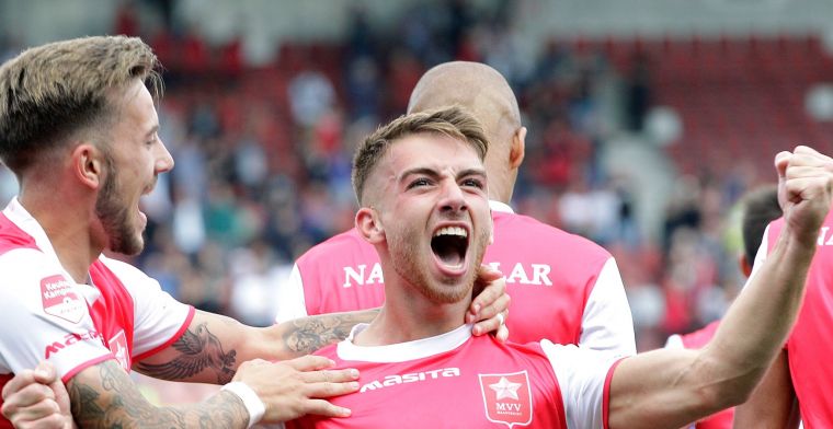 Droomdebuut Dost, Romeinse derby eindigt gelijk, eindelijk zege voor Anderlecht