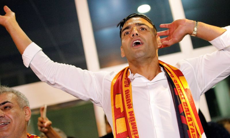 'Mission Falcao Complete': Galatasaray heeft 'El Tigre' definitief binnen Afbeelding: 'Mission Falcao Complete': Galatasaray heeft 'El Tigre' definitief binnen