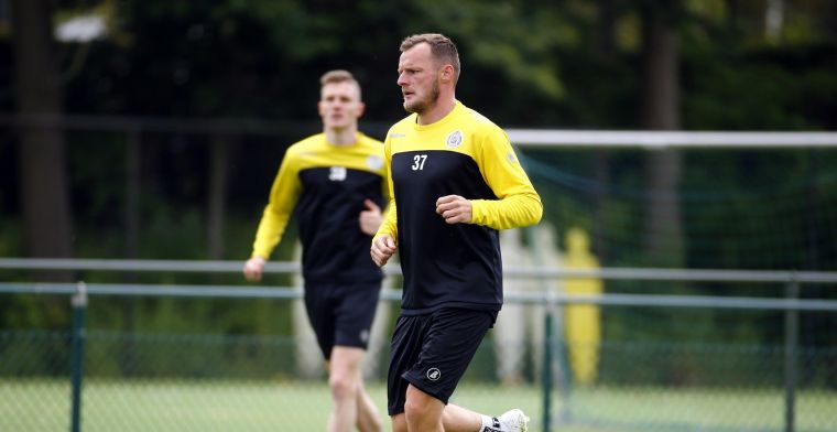 'Sporting Lokeren gaat Reznicek nog na transferdeadline verkopen'