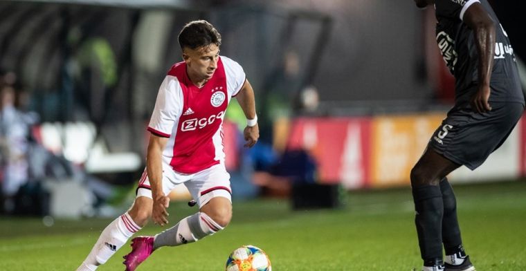 'Ajax communiceert anders dan we gewend waren: ontspannen, nooit onmenselijk'