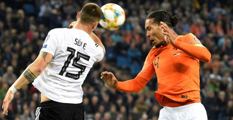 Van Dijk complimenteus: 'Ik houd zijn ontwikkeling al heel lang in de gaten'