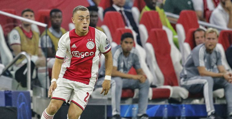 Ajax slaat weer toe: veelbesproken Dest tekent nieuw contract in Amsterdam