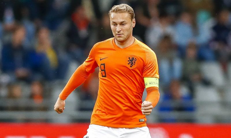 Jong Oranje-speler bonkt op deur Nederlands elftal: 'Heel volwassen, heel stabiel' Afbeelding: Jong Oranje-speler bonkt op deur Nederlands elftal: 'Heel volwassen, heel stabiel'