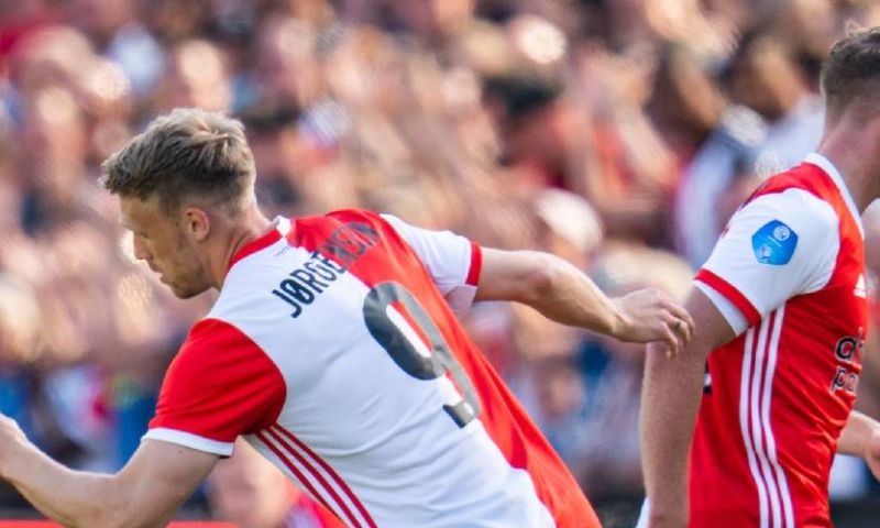 Jörgensen in shock in De Kuip: Afbeelding: Jörgensen in shock in De Kuip: