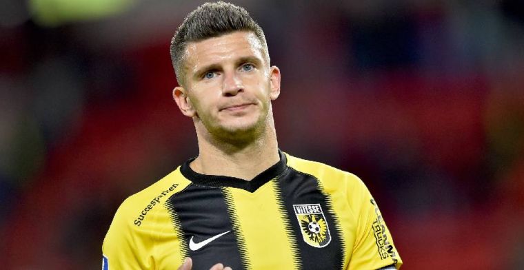 'Op het moment zeg ik PSV, maar ik denk dat Ajax aan het langste eind trekt'