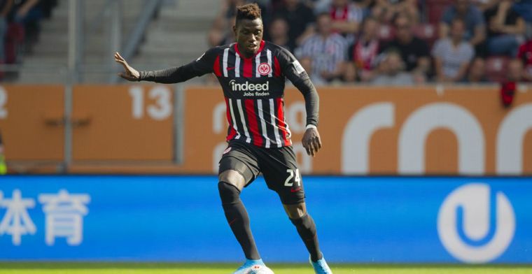 Opmerkelijk nieuws: Frankfurt-back Da Costa sleept eigen moeder voor rechter