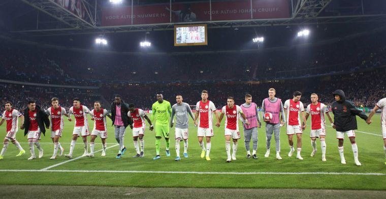 Kranten pakken superlatieven erbij: 'Ajacieden weer koningen van hun voetbalrijk'
